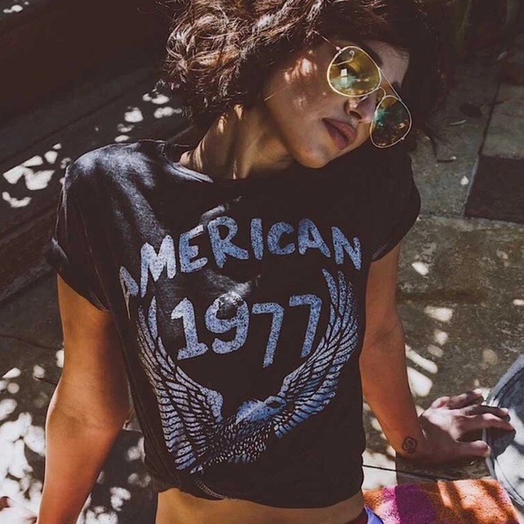 Retro “American 1977” Graphic Tee - Picture 4 of 8